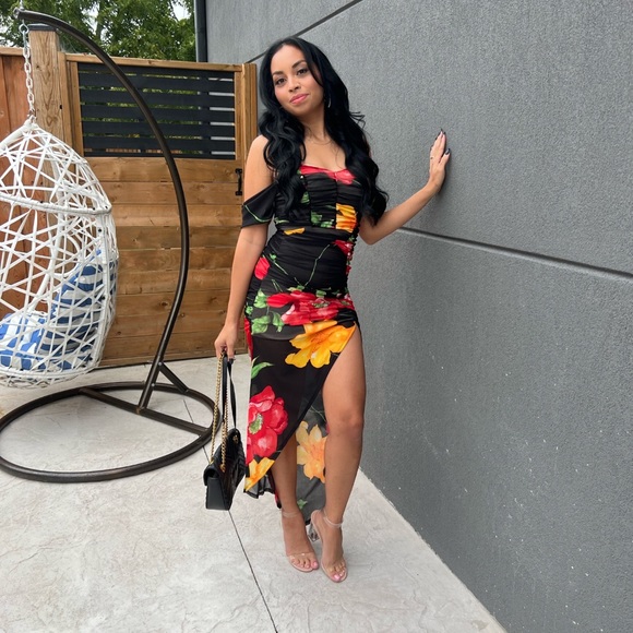 Meet your Posher, Brenda - Picture 3 of 3